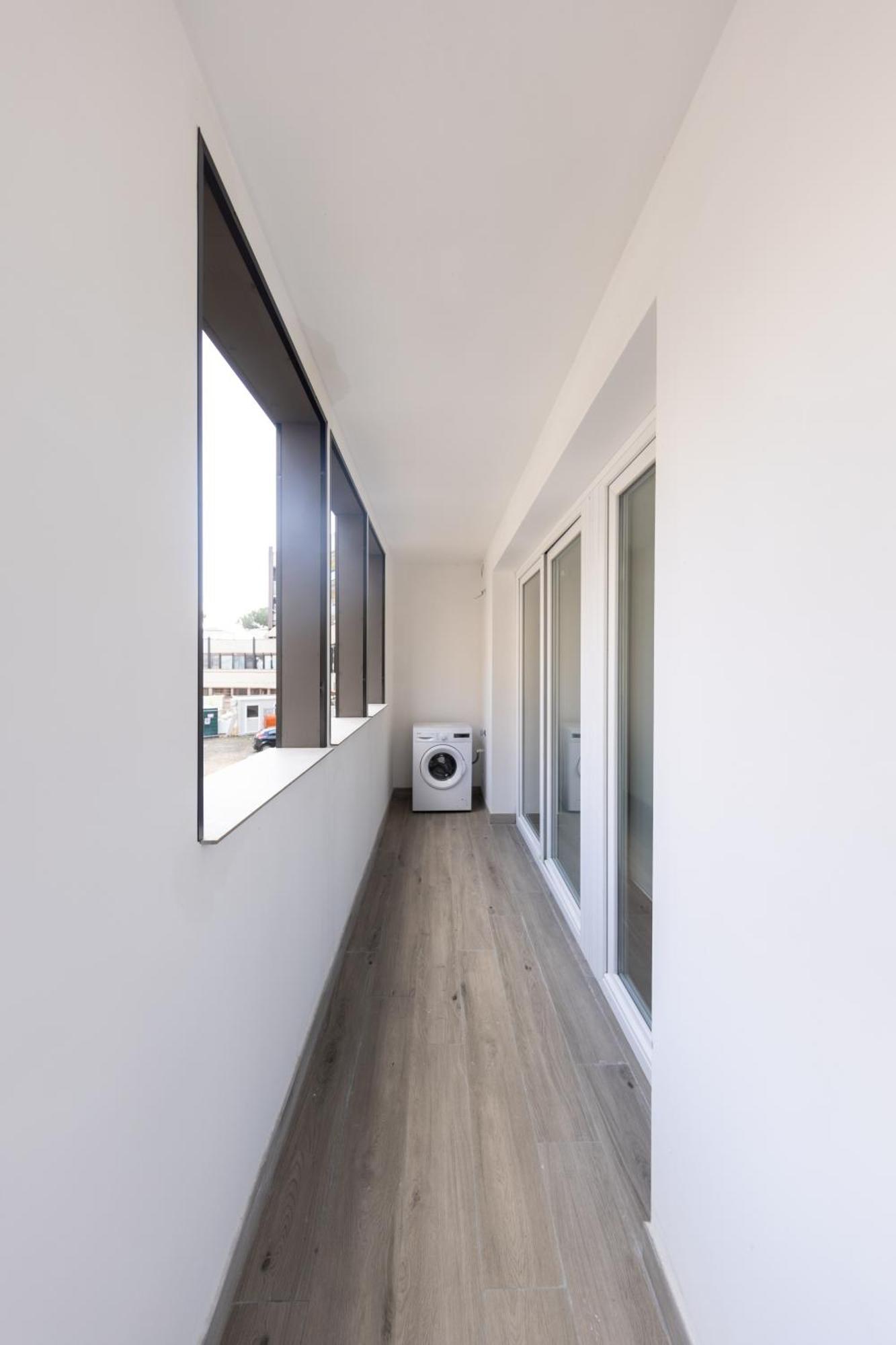 Urban Chic Luxury Suite Apartments โรม ภายนอก รูปภาพ