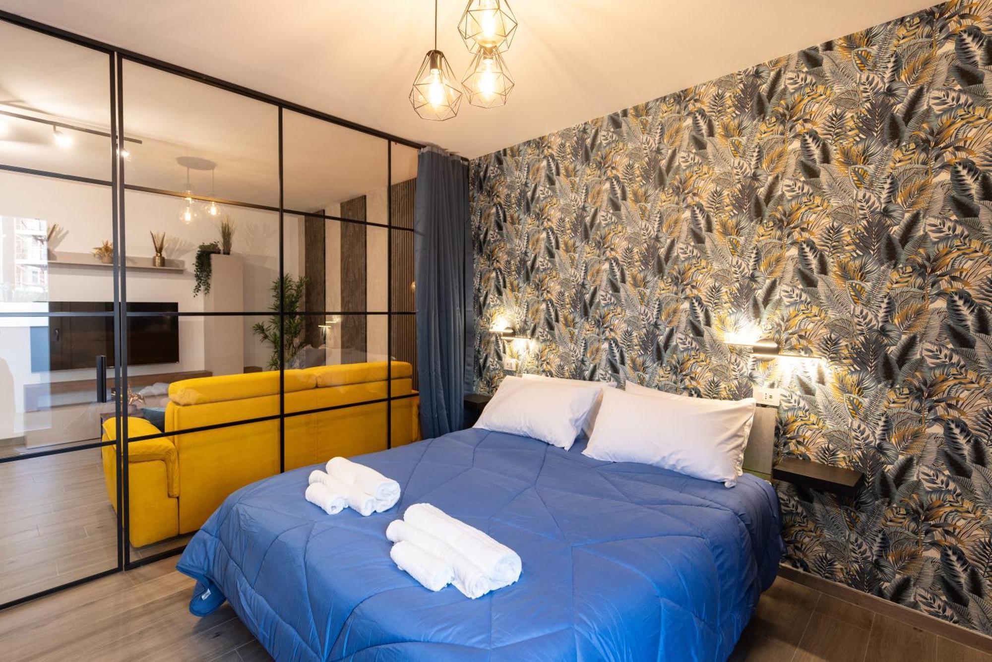 Urban Chic Luxury Suite Apartments โรม ภายนอก รูปภาพ